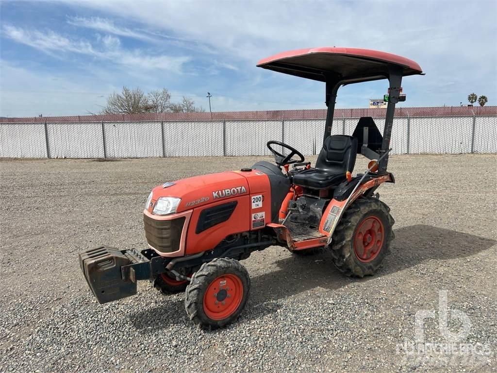 Kubota B2320D Коммунальные тракторы