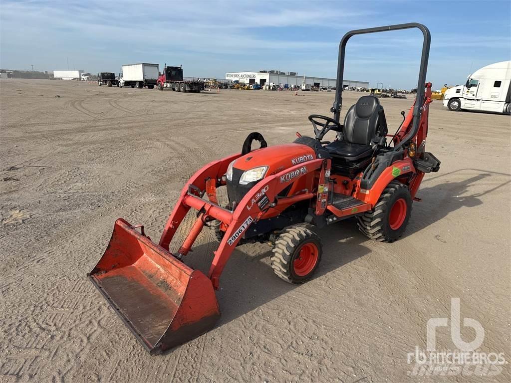 Kubota BX23S Экскаваторы-погрузчики