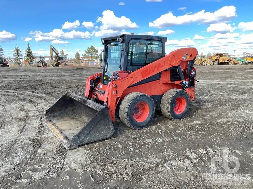 Kubota SSV75 Мини-погрузчики