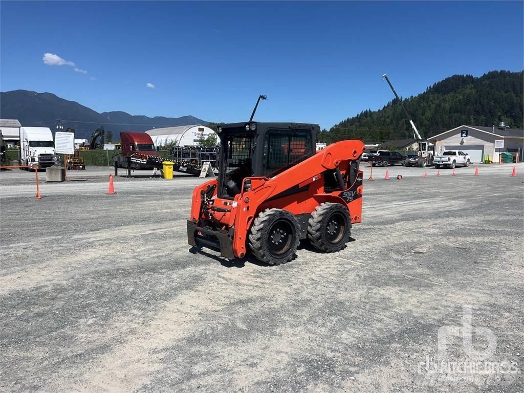 Kubota SSV75 Мини-погрузчики