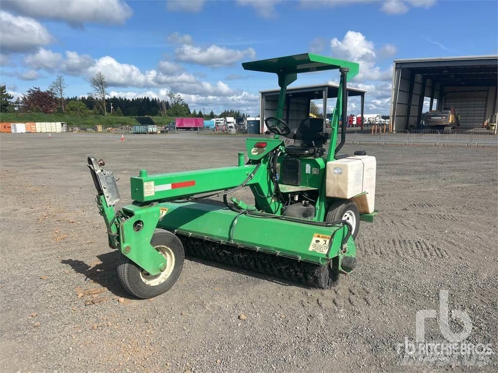 Lay-Mor SM300 Внутренние подметальные машины