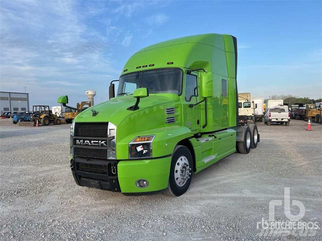 Mack AN64T Седельные тягачи
