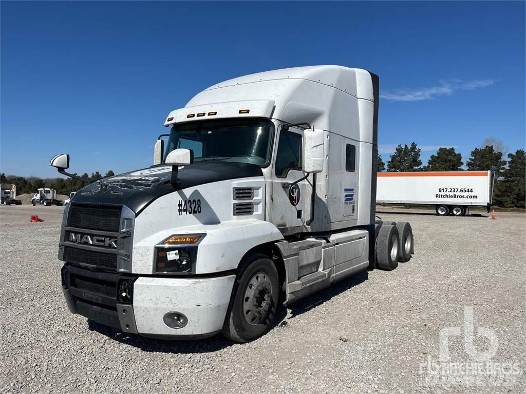 Mack AN64T Седельные тягачи