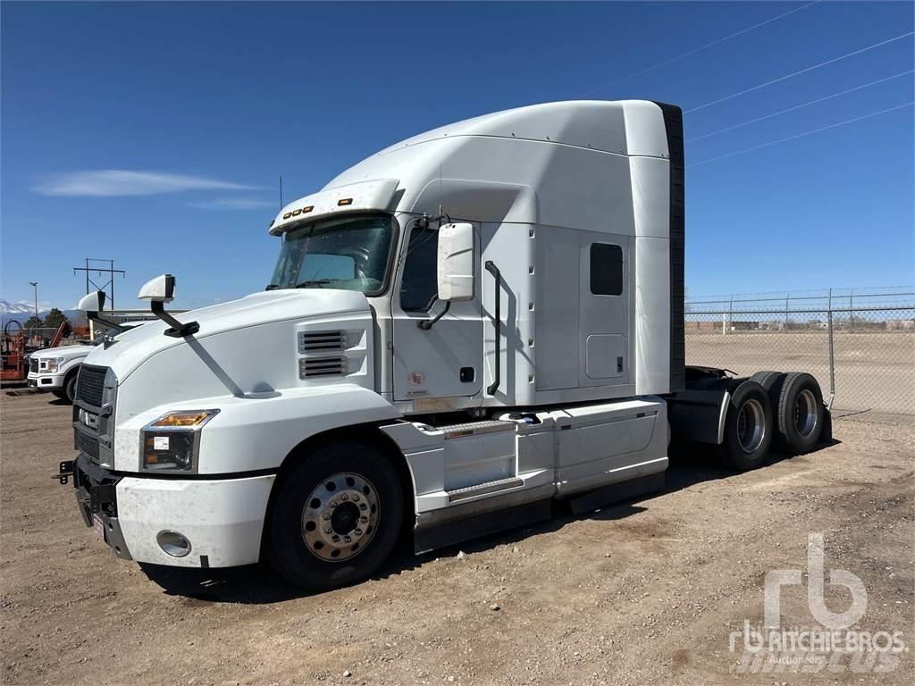 Mack AN64T Седельные тягачи