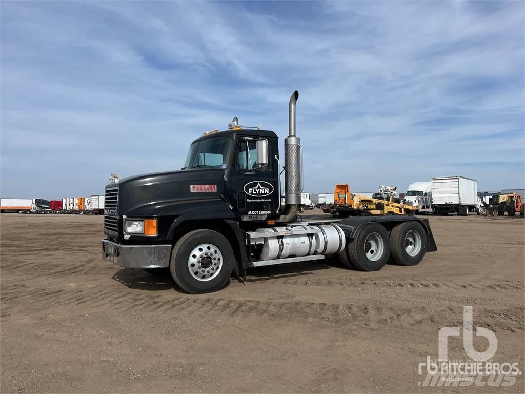 Mack CH613 Седельные тягачи