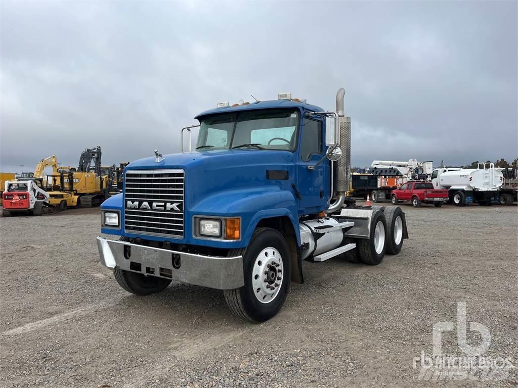 Mack CH613 Седельные тягачи