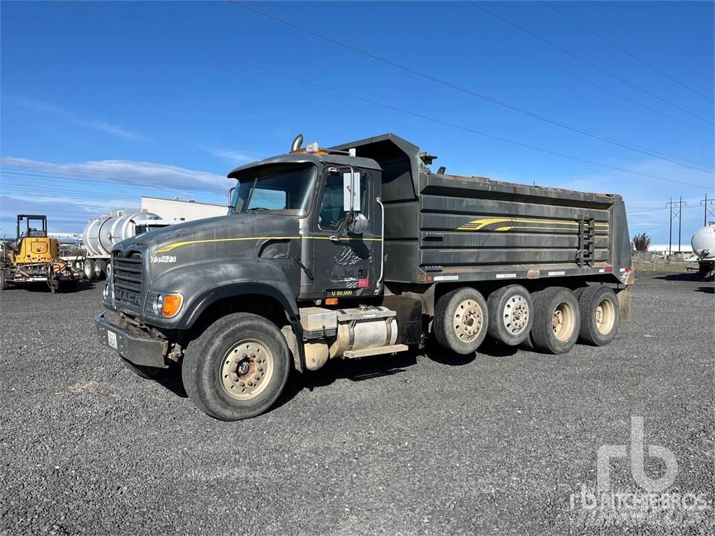 Mack CV713 Грузовики-Самосвалы
