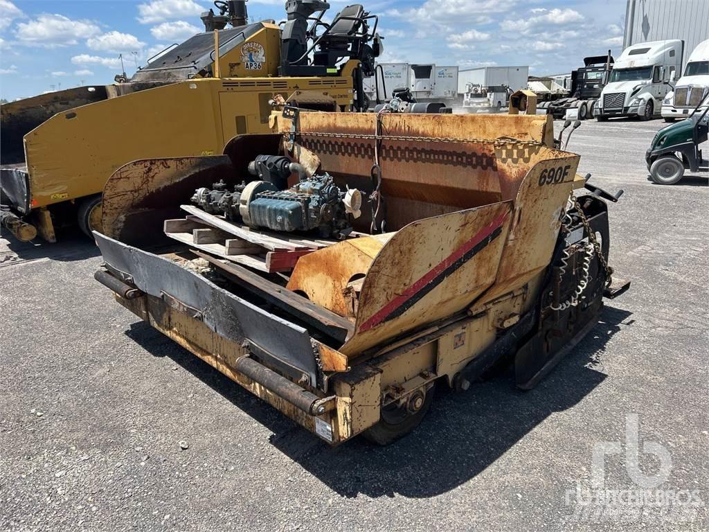 Mauldin 690F Асфальтоукладчики