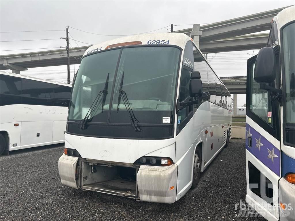 MCI J4500 Туристические автобусы