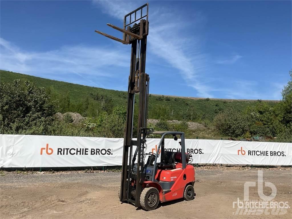 Nexen FGL30 Дизельные погрузчики
