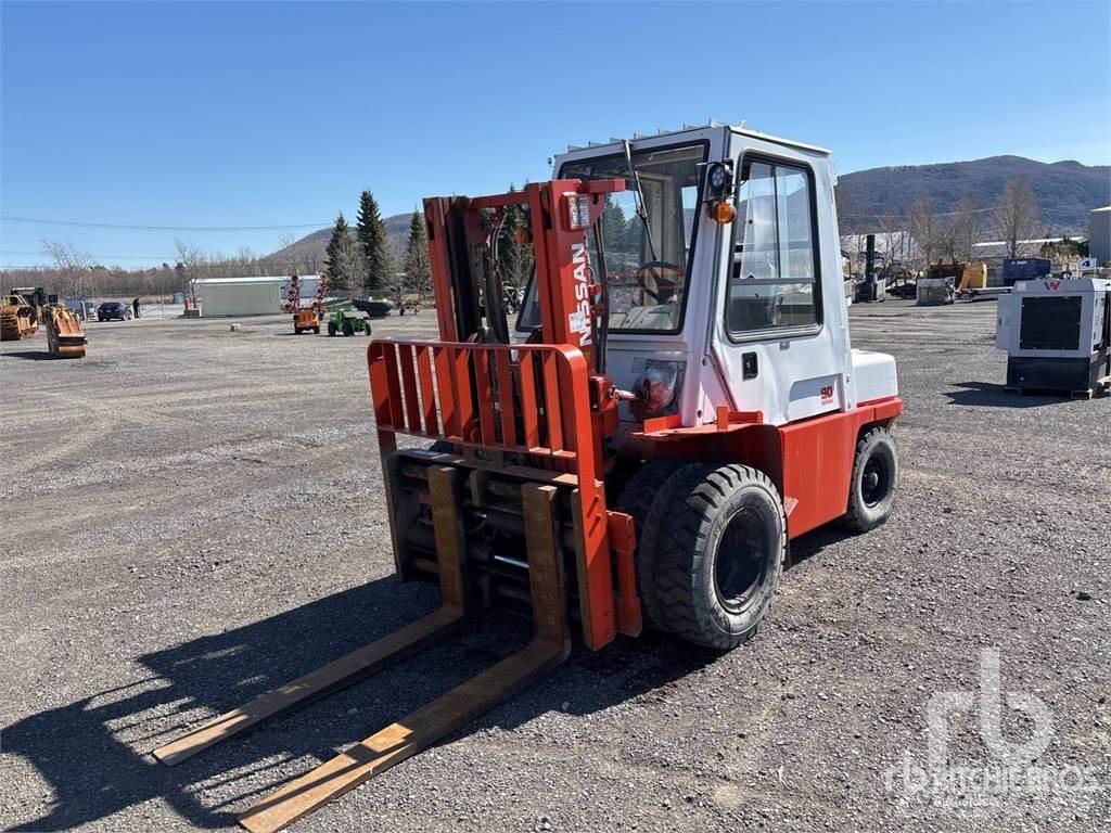 Nissan 90 Дизельные погрузчики