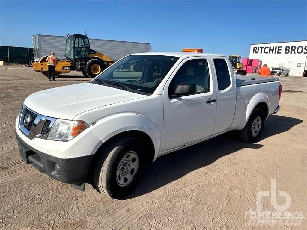 Nissan FRONTIER Бортовые фургоны