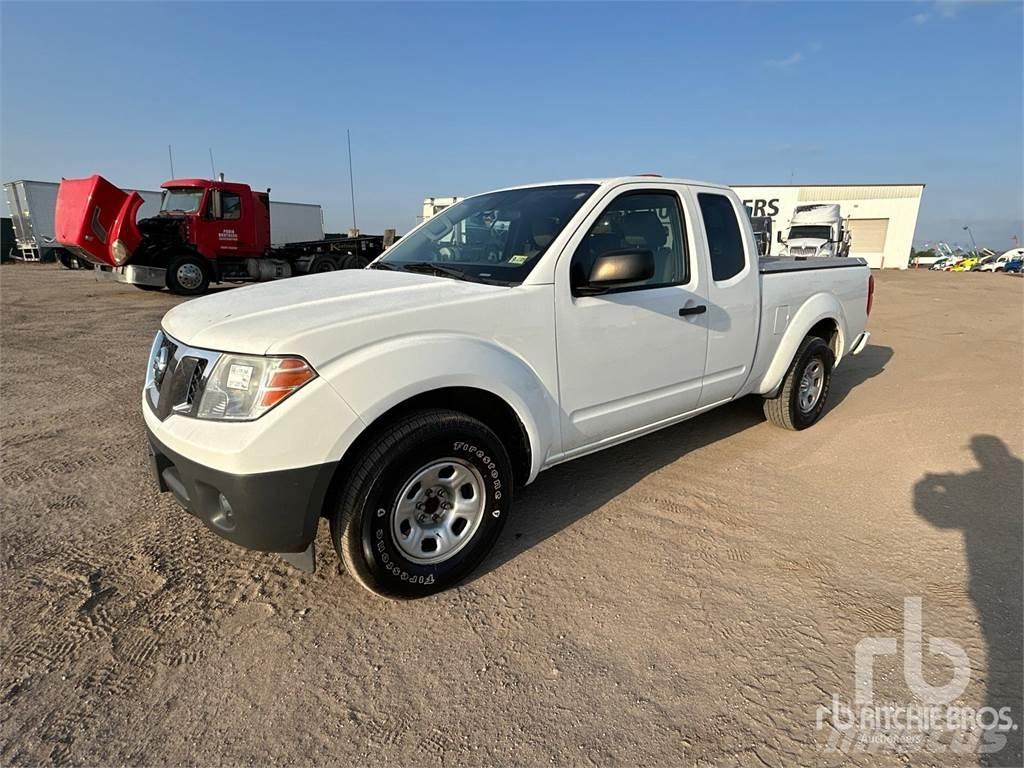 Nissan FRONTIER Бортовые фургоны