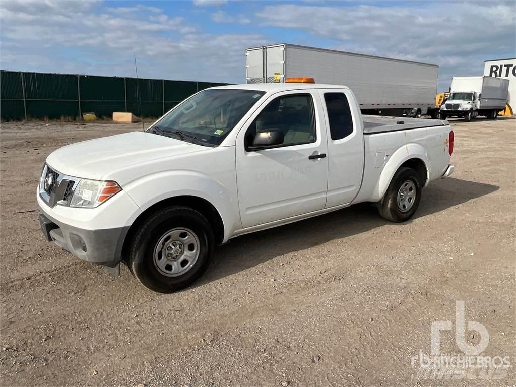 Nissan FRONTIER Бортовые фургоны