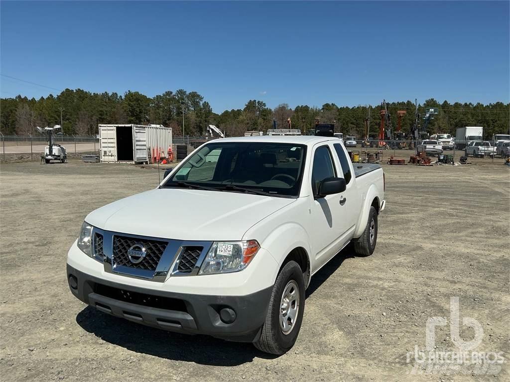 Nissan FRONTIER Бортовые фургоны