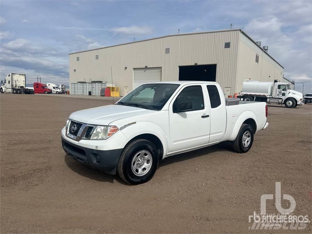 Nissan FRONTIER Бортовые фургоны