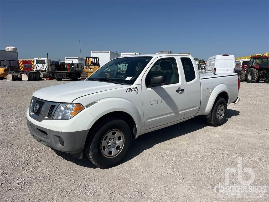 Nissan FRONTIER Бортовые фургоны