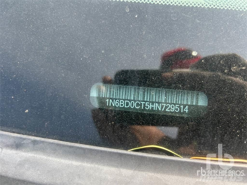 Nissan FRONTIER Бортовые фургоны
