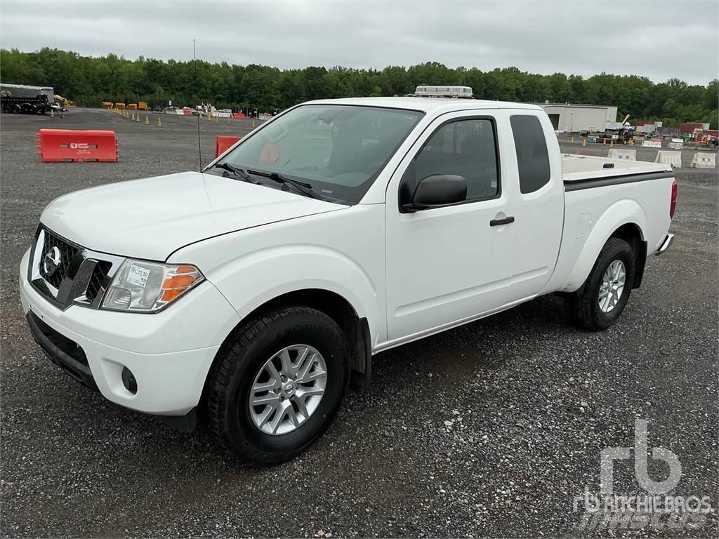 Nissan FRONTIER Бортовые фургоны