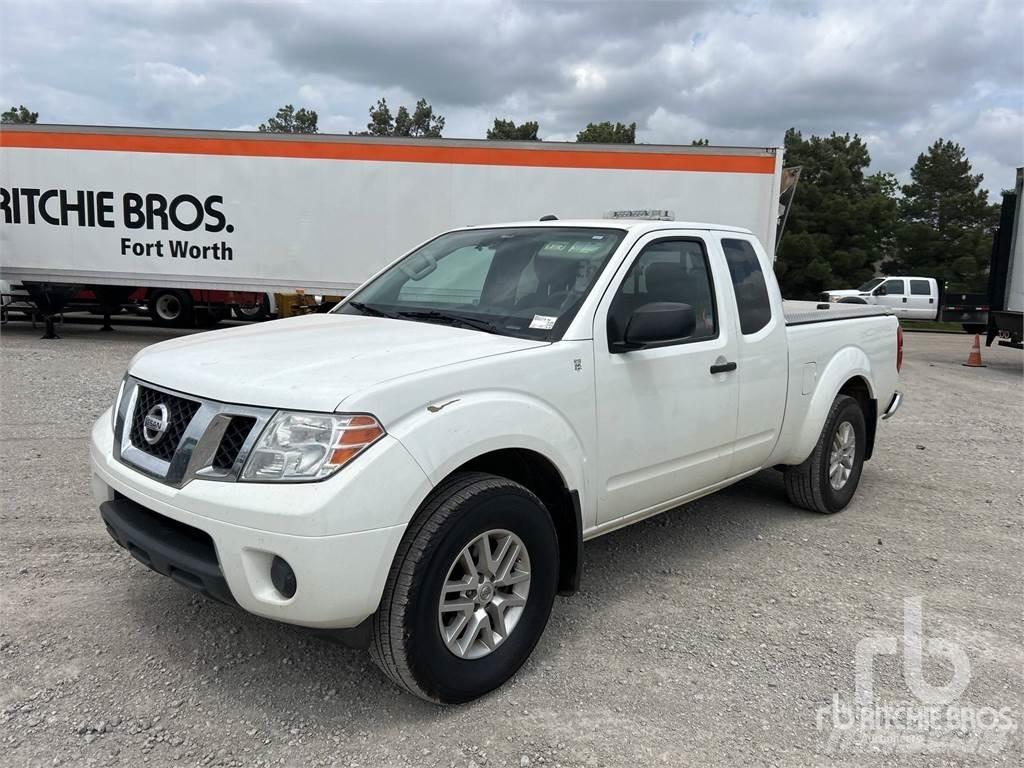 Nissan FRONTIER Бортовые фургоны