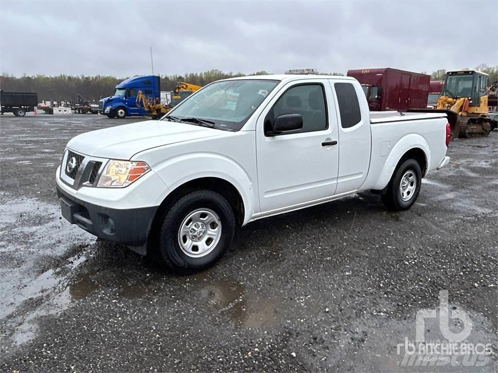 Nissan FRONTIER Бортовые фургоны