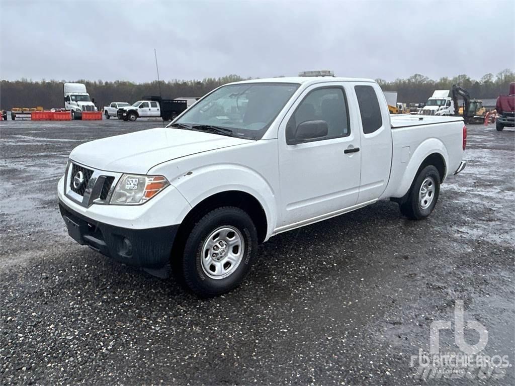 Nissan FRONTIER Бортовые фургоны