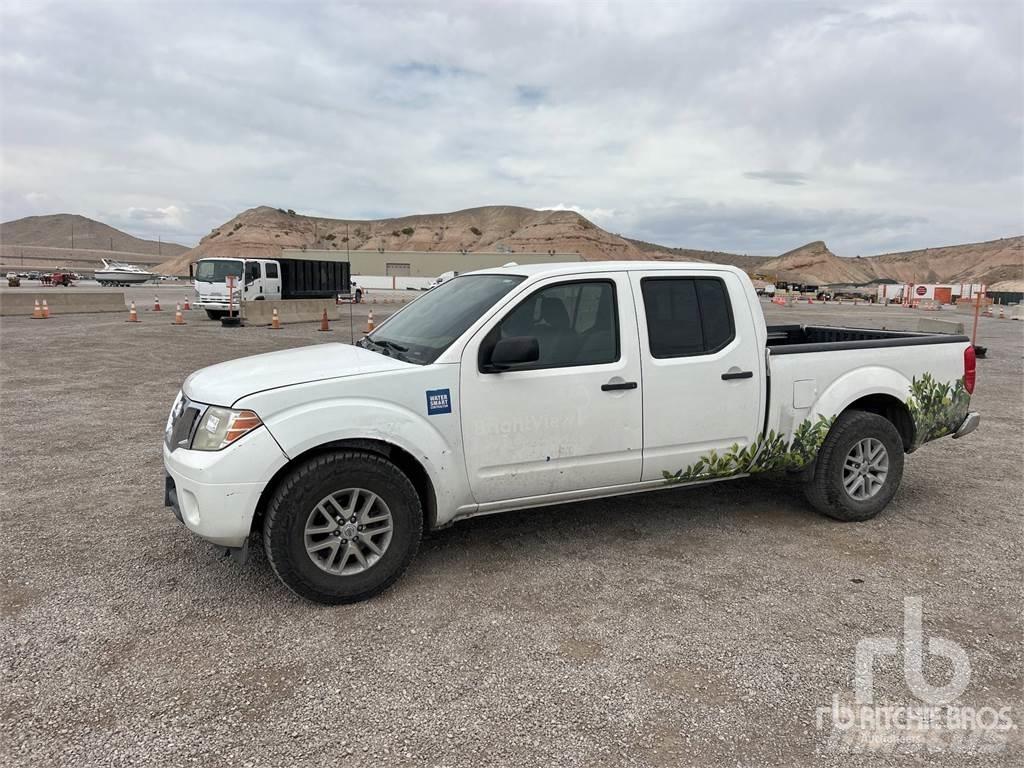 Nissan FRONTIER Бортовые фургоны