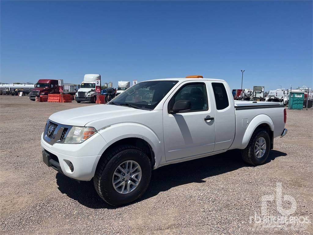 Nissan FRONTIER Бортовые фургоны
