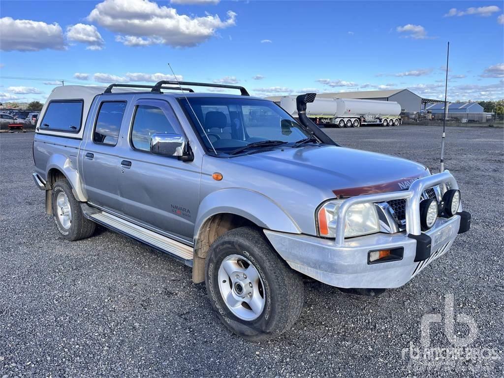Nissan NAVARA Бортовые фургоны