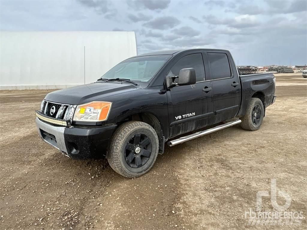 Nissan TITAN Бортовые фургоны