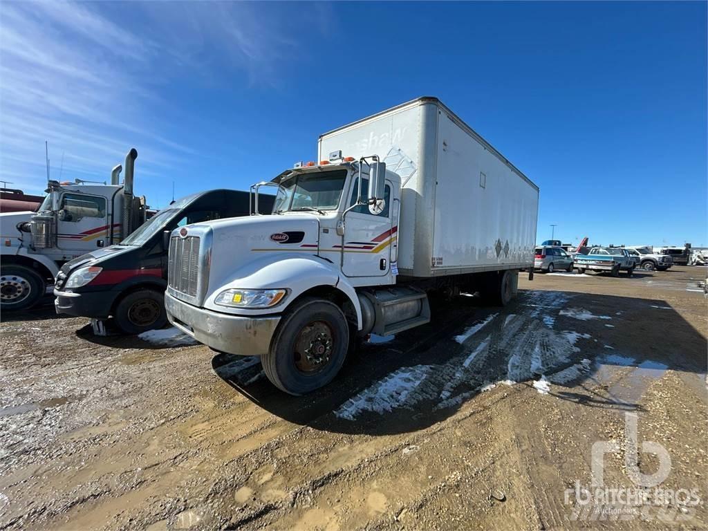 Peterbilt 335 Изотермический фургон