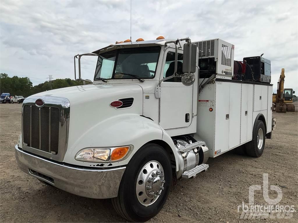 Peterbilt 337 Комбинированные дорожные машины