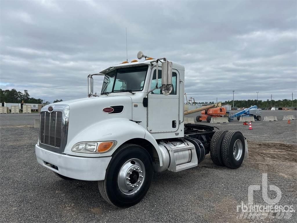 Peterbilt 337 Седельные тягачи