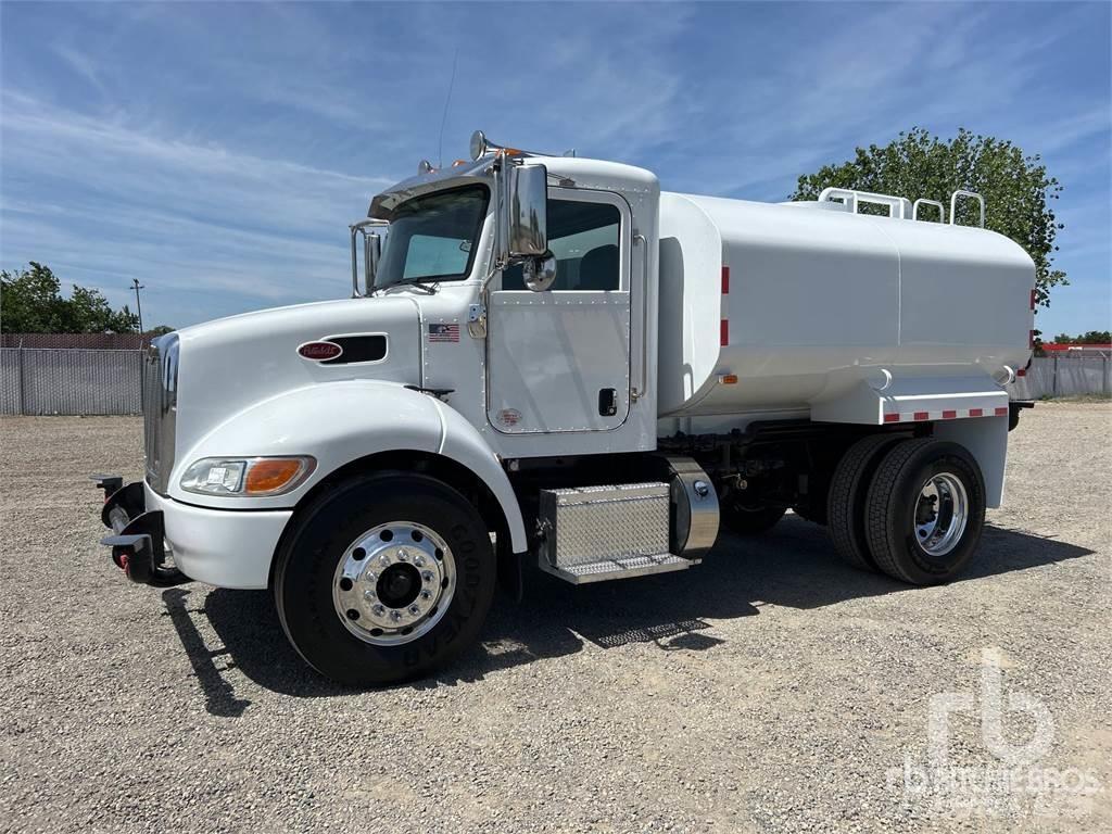 Peterbilt 337 Поливочные машины
