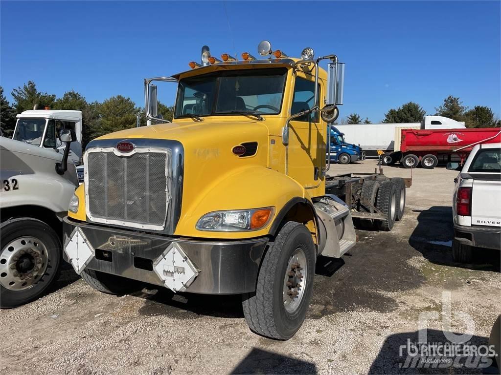 Peterbilt 348 Шасси с кабиной