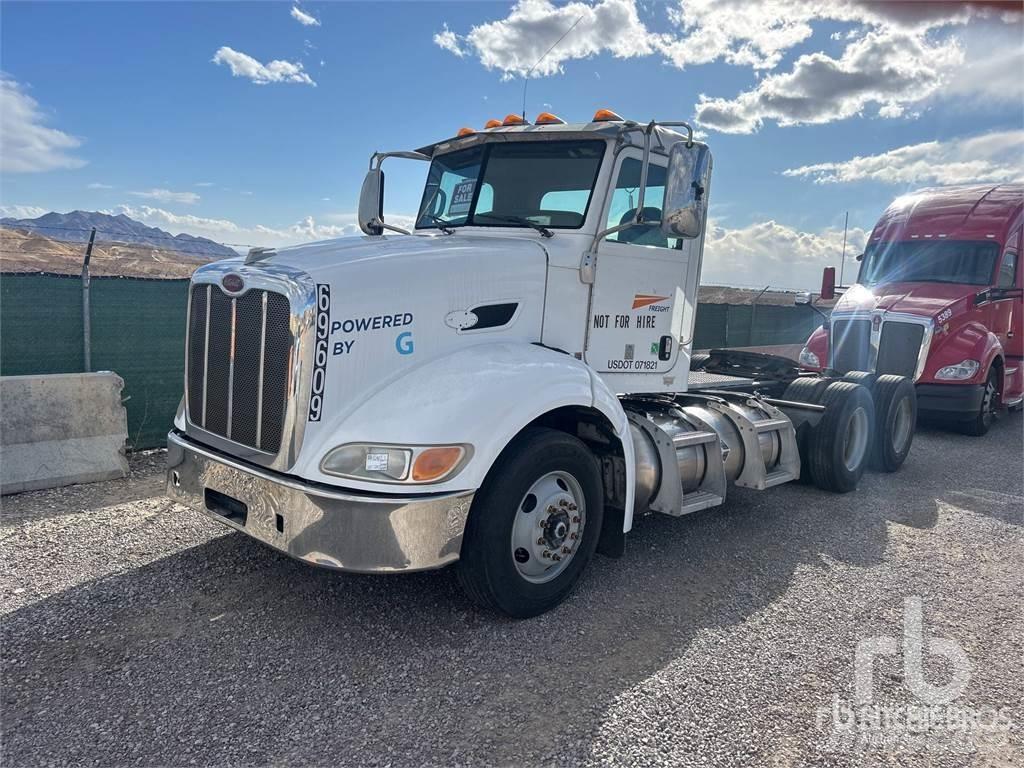 Peterbilt 384 Седельные тягачи