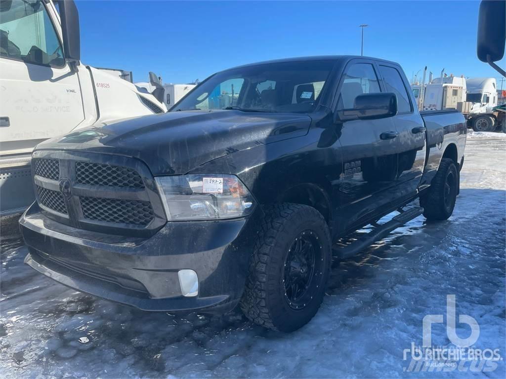 RAM 1500 Бортовые фургоны