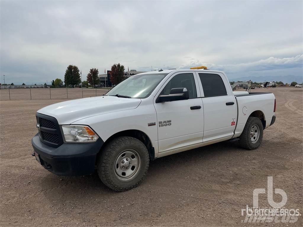 RAM 1500 Бортовые фургоны
