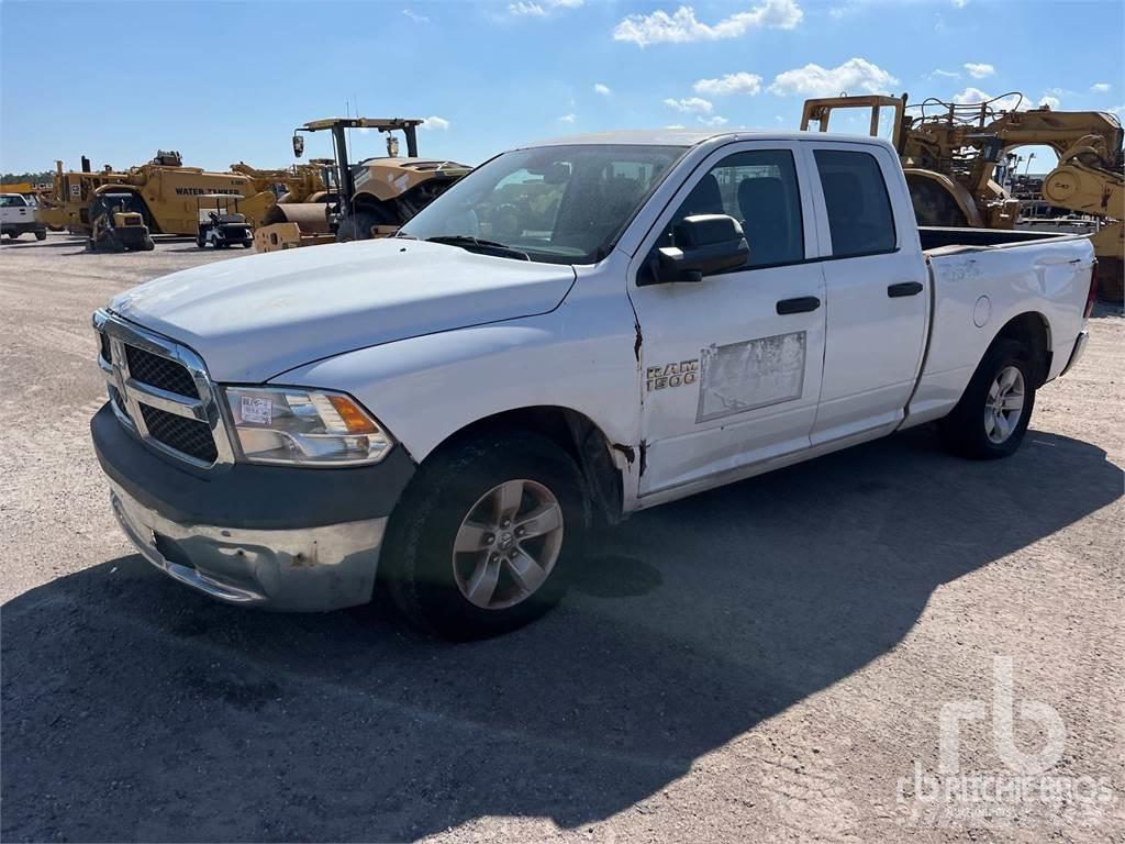RAM 1500 Бортовые фургоны