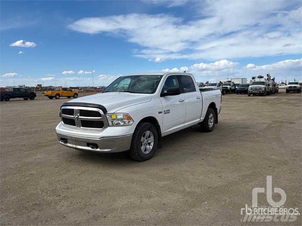 RAM 1500 Бортовые фургоны