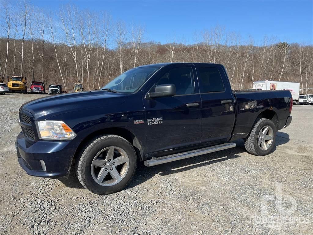 RAM 1500 Бортовые фургоны