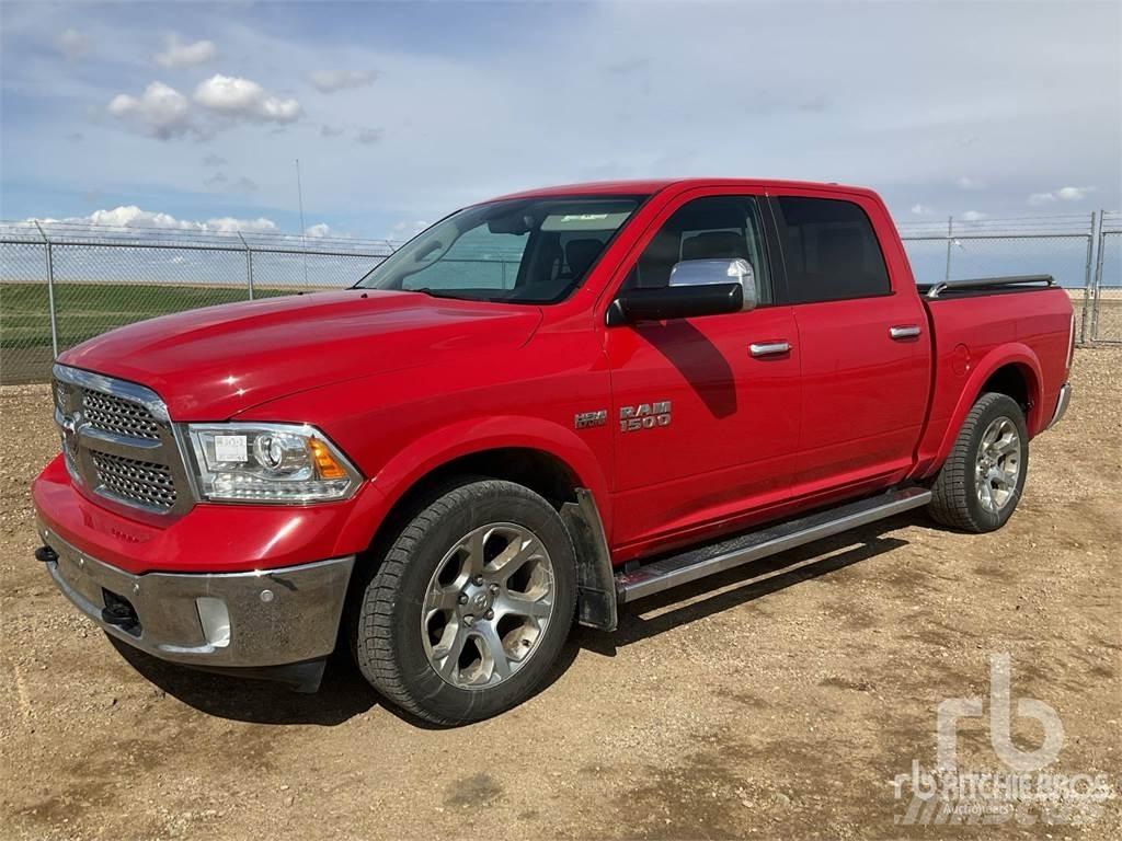 RAM 1500 Бортовые фургоны