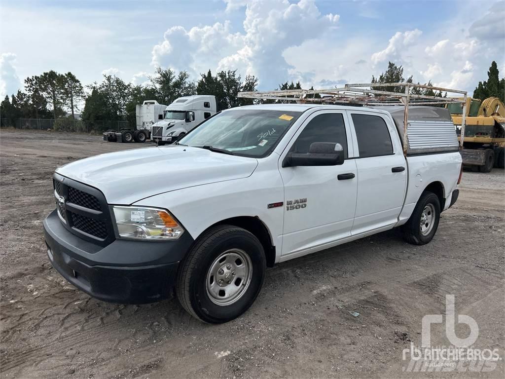 RAM 1500 Бортовые фургоны