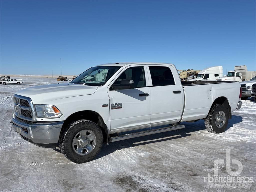 RAM 2500 Бортовые фургоны