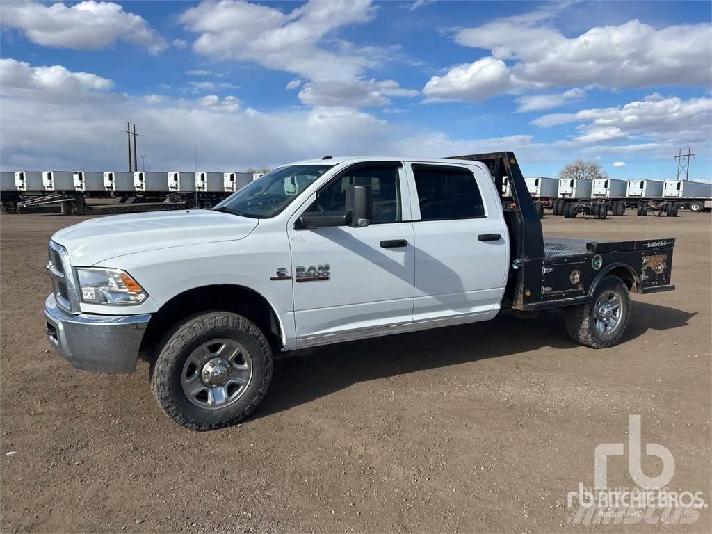 RAM 2500 Грузовики-платформы/боковая разгрузка