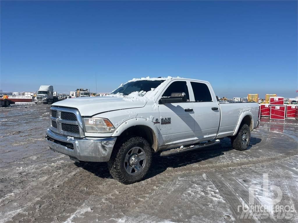 RAM 2500 Бортовые фургоны