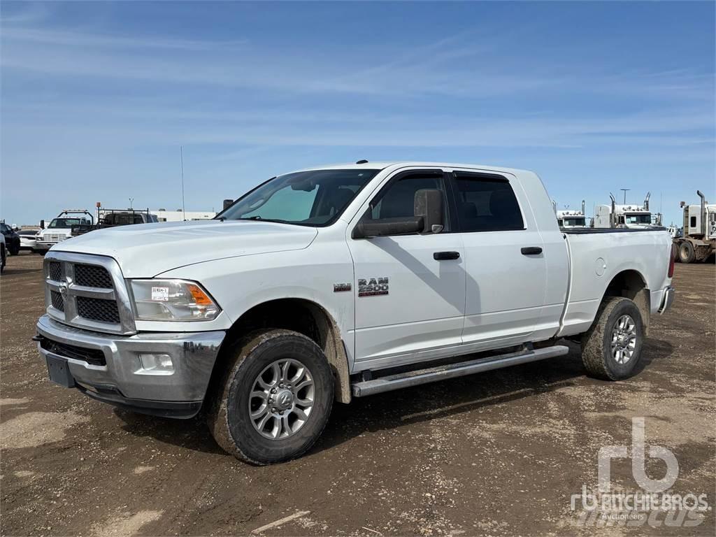 RAM 2500 Бортовые фургоны