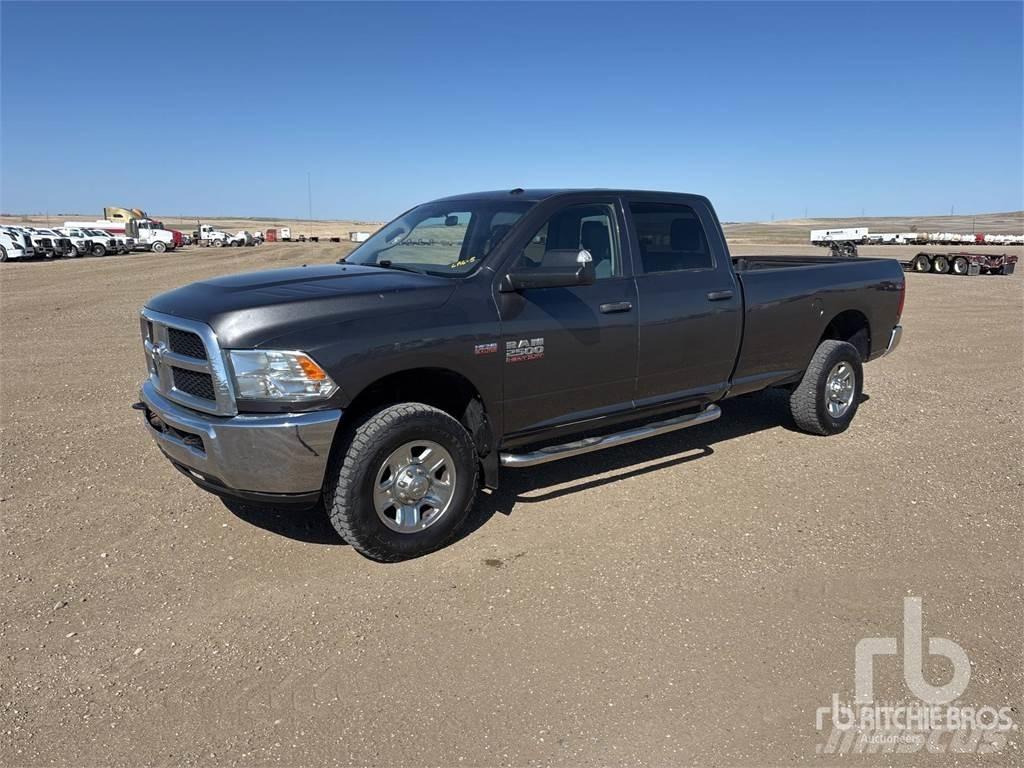 RAM 2500 Бортовые фургоны