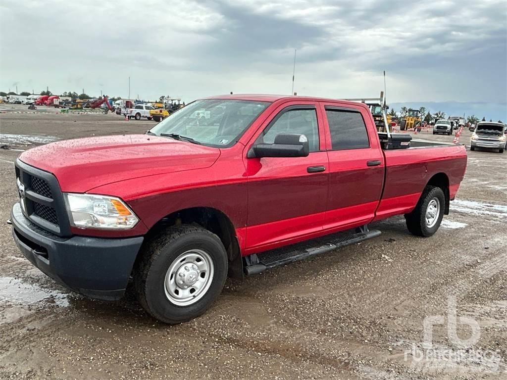 RAM 2500 Бортовые фургоны
