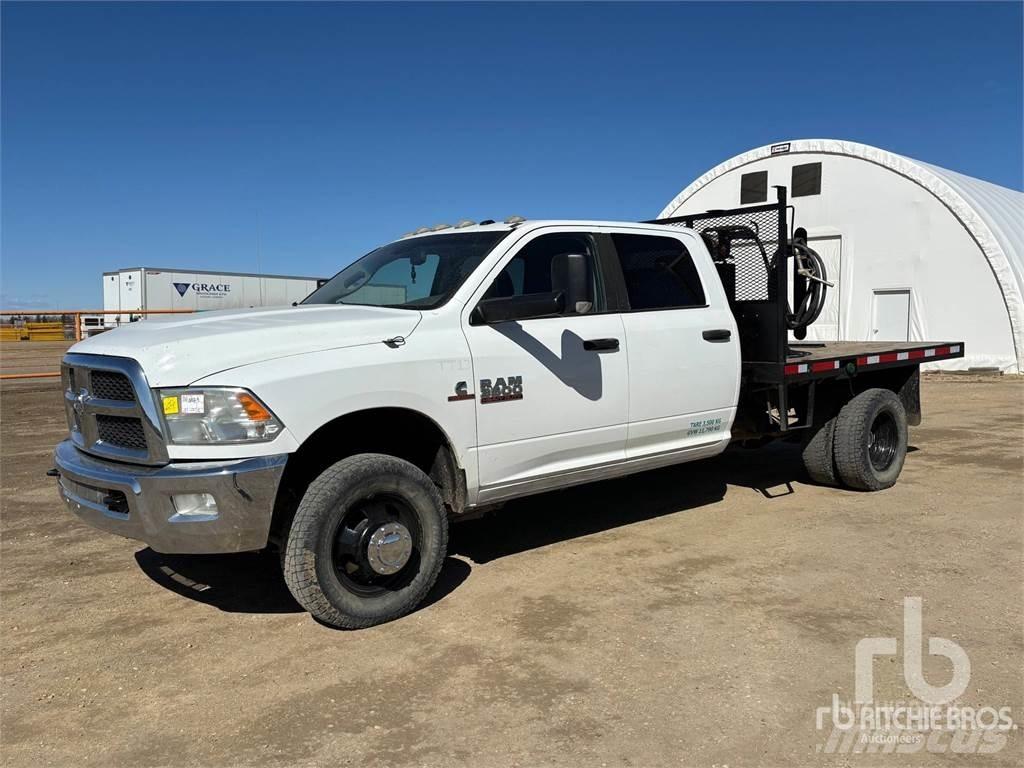 RAM 3500 Грузовики-платформы/боковая разгрузка